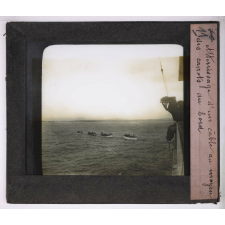 Les Câbles de télégraphie sous-marine. Atterrissage d'un câble au moyen des canots du bord.