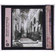 La Cathédrale française au XIIIe siècle. Cathédrale d'Amiens. Nef.