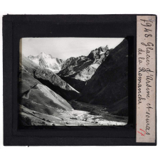 Les Alpes. Glacier d'Arsine et sources de la Romanche.