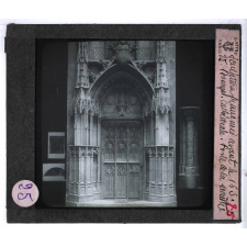 La Sculpture française d'après le musée de moulages du Trocadéro. I. Avant le XVIe siècle. Bourges. Cathédrale. Porte de la sacristie.