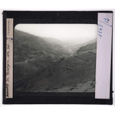 Montagne noire, Garrigues, Cévennes, Vivarais. Montée du Tanargue, côté est. Cévennes.