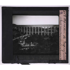 Les Ponts. Aqueduc de Roquefavour.