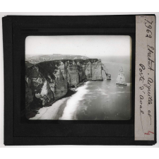 Normandie, Pays de Caux et d'Auge. Etretat, Aiguille et Porte d'Aval.