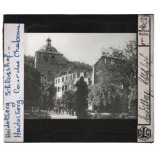 Bade. Heidelberg Schlosshof. Heidelberg. Cour du Château.