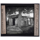 Maine - Anjou (Sarthe, Mayenne, Maine-et-Loire). Le Grand Dolmen de Bagneux.