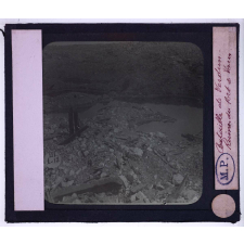 Verdun en février-mars 1916 (en arrière de la bataille). Ruines du fort de Vaux.
