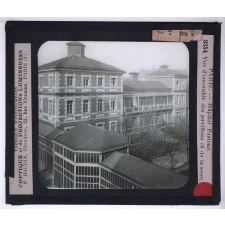 Un Hôpital de contagieux. Hôpital Pasteur. Vue d'ensemble des pavillons et de la serre.