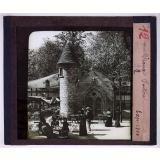 Les Palais de la rive droite et des Invalides. Vieux Poitou (Exp. 1900).
