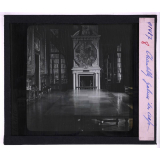Visite à Chantilly. Galerie des cerfs.