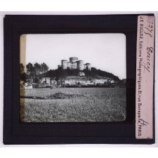Les Châteaux historiques français. Coucy.