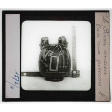 Le Pérou ancien. Vase aux guerriers.