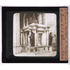 La Basilique de Saint-Denis. Le tombeau d'Henri II et de Catherine de Médicis.