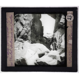 Les Côtes bretonnes (géographie physique). Cap Frehel : Intérieur des grottes.