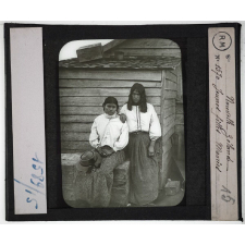 Nouvelle-Zélande et Tasmanie. Série I Géographie physique et population. Jeunes filles maories.