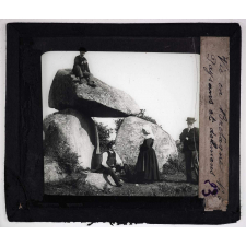 La Vie en Bretagne. Paysans et dolmens.