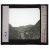 L'Ile de la Réunion : géographie physique, politique et économique. Pont de la Savane. Salazie.