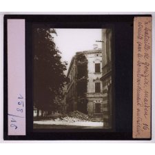 La Bataille de Gorizia. Le théâtre de la bataille du 4 au 15 août 1916. Maison détruite par le bombardement autrichien.