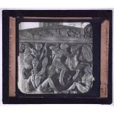 Le Musée de Saint-Germain (II). La Gaule aux âges du fer jusqu'à la conquête romaine. Sarcophage lorrain.