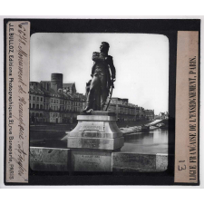 Maine - Anjou (Sarthe, Mayenne, Maine-et-Loire). Monument de Beaurepaire, Angers.