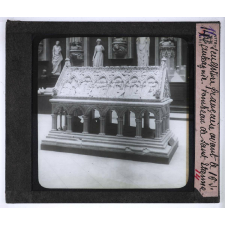 La Sculpture française d'après le musée de moulages du Trocadéro. I. Avant le XVIe siècle. Aubazine. Tombeau de Saint-Étienne.