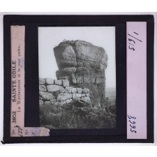 L'Alsace historique. Sainte Odile. La Wachenstein et le mur païen.