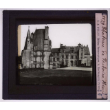 Les Châteaux historiques français. Château de Fontaine Henri.