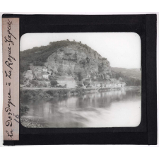 Charente-Quercy, Périgord. La Dordogne à La Roque-Gajeac.