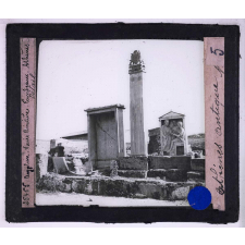 Athènes antique. Vieux cimetière, tombeaux (détail).