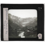 Pyrénées. Gavarnie. Entrée du Cirque.