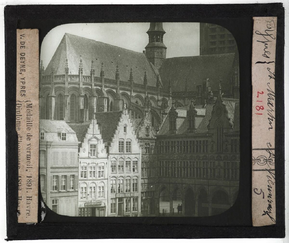 Ypres Furnes Audenarde. Ypres : St Martin et Nieuwerck.