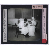 Un Hôpital de contagieux. Hôpital Pasteur. Préparation d'un tubage.
