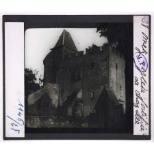 Pays messin. Eglise fortifiée de Chazelle.