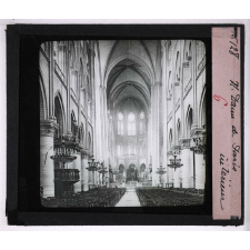 Notre-Dame de Paris. Intérieur.