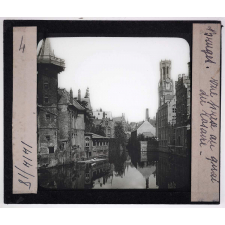 Bruges. Vue prise au quai du rosaire.