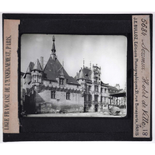 Maine - Anjou (Sarthe, Mayenne, Maine-et-Loire). Saumur. Hôtel de Ville.