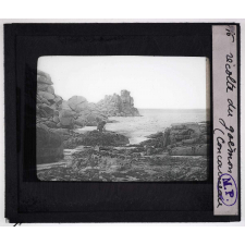 En Bretagne. Récolte du goémon (Concarneau).