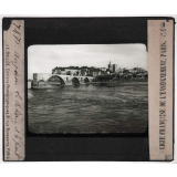 Vaucluse. Avignon. Le Rhône et le pont.