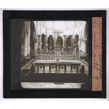La Basilique de Saint-Denis. Le maître-autel.