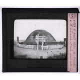 Le Bouddhisme. Le grand stûpa de Sanchi, Inde centrale. 2e siècle avant notre ère.
