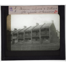 Nouvelle-Zélande et Tasmanie. Série II Géographie politique et économique. Maisons anglaises à Auckland.