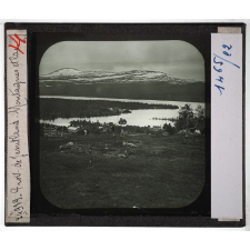 Suède. Prov. de Jemtland. Montagnes et lac.