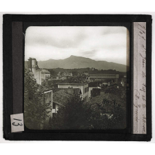 Pyrénées. St Jean de Luz et la Rhune (B. Pyrénées).