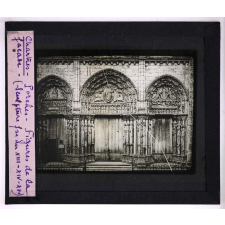 La Sculpture française des 13e, 14e et 15e siècles. Chartres. Porches, figures de la façade.