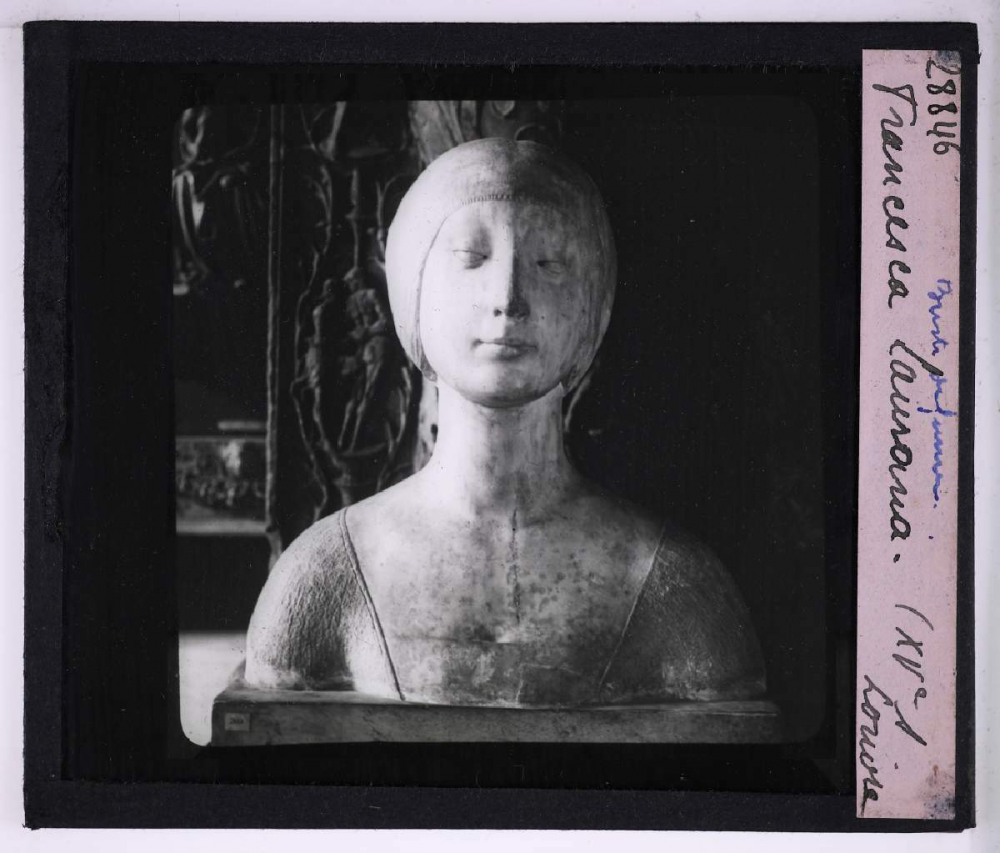 Œuvres des musées parisiens. Buste de femme, Francesco Laurana, XVe s., Louvre. 