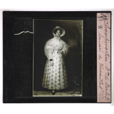 Le Costume au XIXè siècle. Champmartin. Mme de Mirbel. Musée de Versailles.