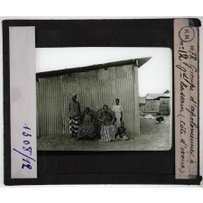Colonies françaises de l'Afrique tropicale. Groupe d'Apolloniennes à Gd-Bassam (Côte d'Ivoire).