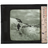 Suisse, montagnes, lacs. Col du Grimsel en hiver.