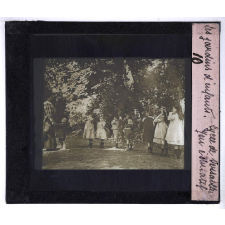 Les Jardins d'enfants et la méthode de Froebel. Lycée de Versailles, jeu éducatif.