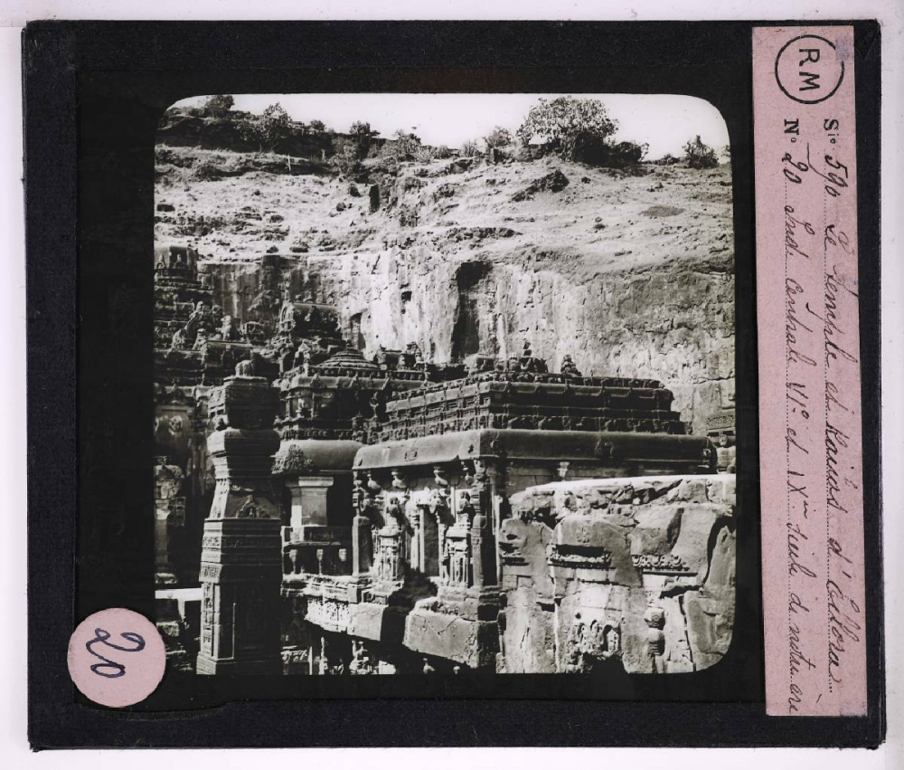 Le Brahmanisme moderne. Le temple et kailas d'Ellora. Inde centrale VIe et IXe siècle de notre ère.