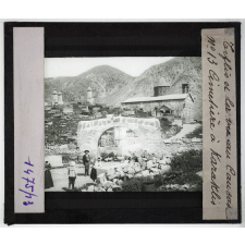 Tiflis et la vie au Caucase. Cimetière à Karaklis.